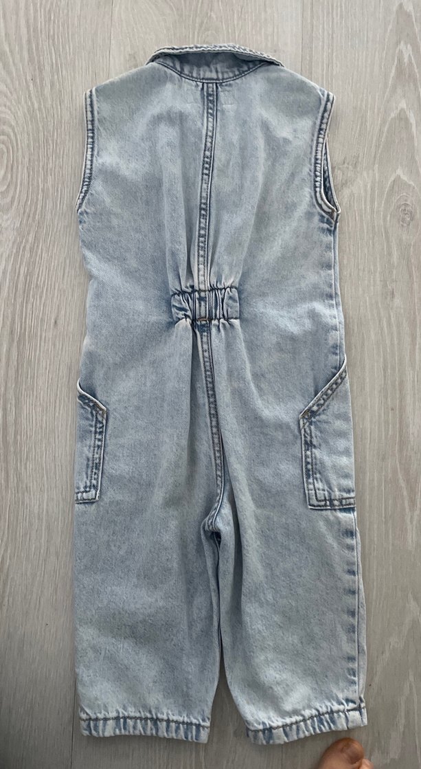Gri Batik Desenli Kız Çocuk Denim Tulum - Görsel 5