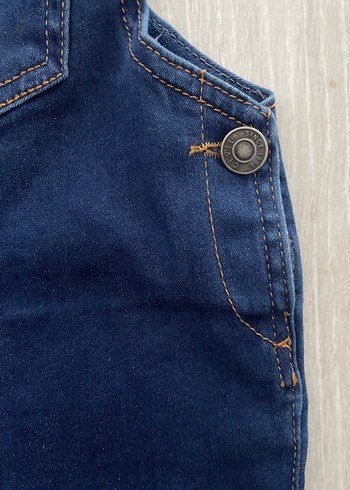 Kızlar için Koyu Mavi Denim Askılı Tulum - Görsel 3