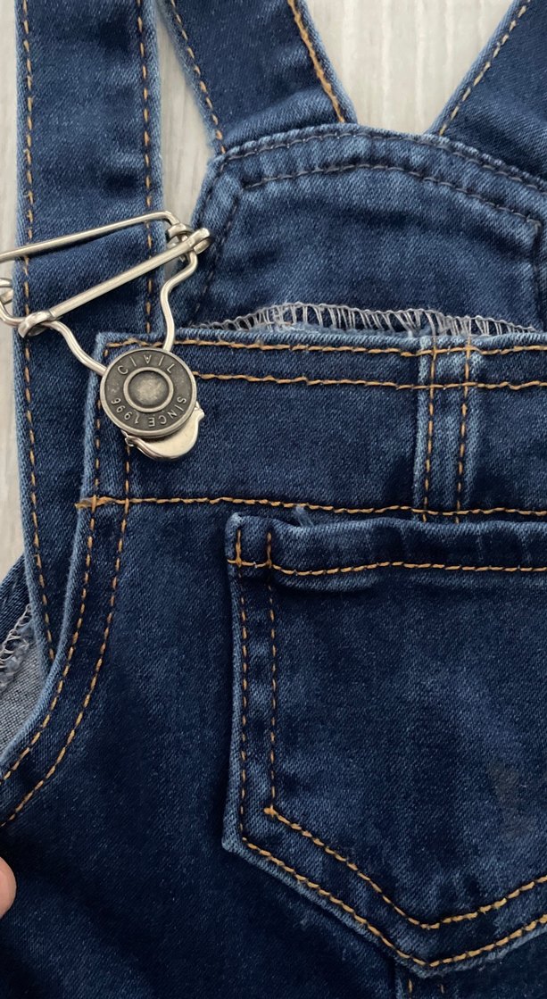 Kızlar için Koyu Mavi Denim Askılı Tulum - Görsel 4