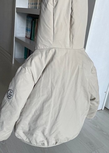 Kapüşonlu Beyaz Unisex Çocuk Mont - Görsel 9