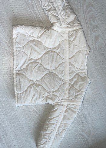 Düğmeli Krem Bebek Kapitone Ceket - Görsel 7