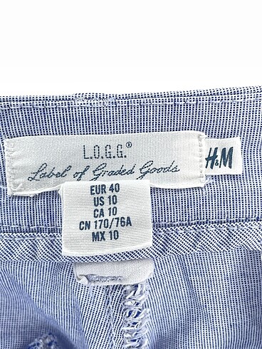 40 Beden mavi Renk H&M Mini Şort %70 İndirimli.