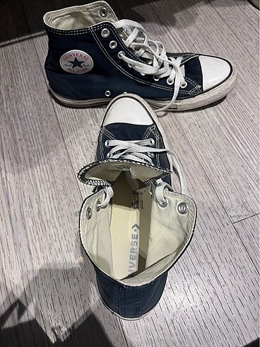 Converse CONVERSE