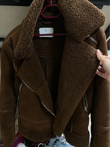 Stradivarius kürk detaylı