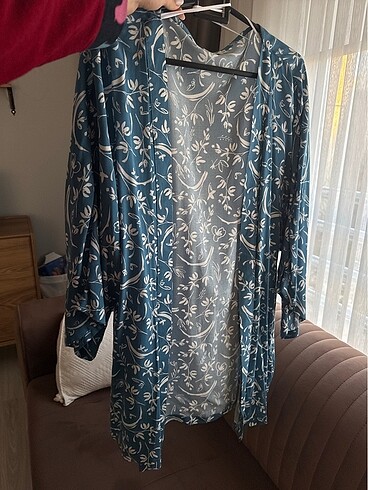 Colin's Colın?s mavi kimono