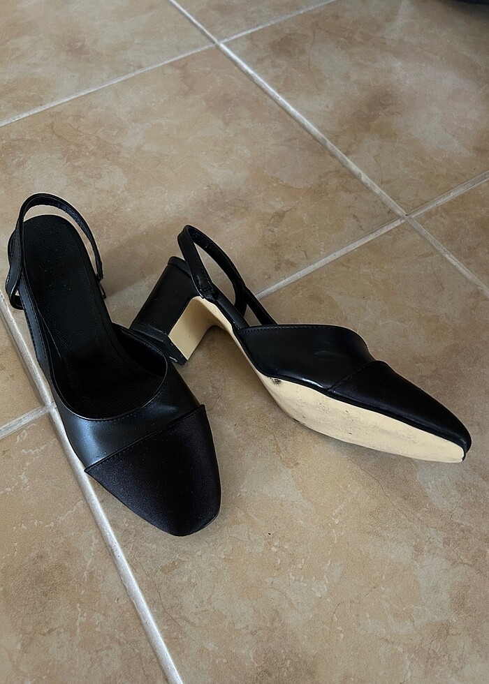 Topuklu ayakkabı - Görsel 3