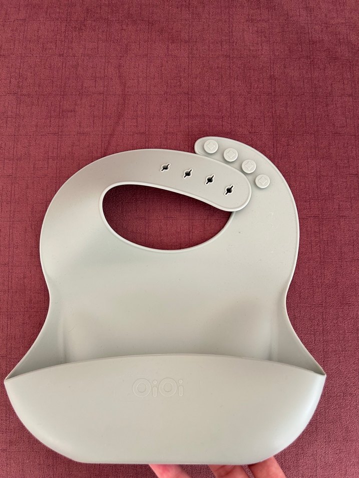 Ayarlanabilir Gri Bebek Önlüğü - Görsel 2