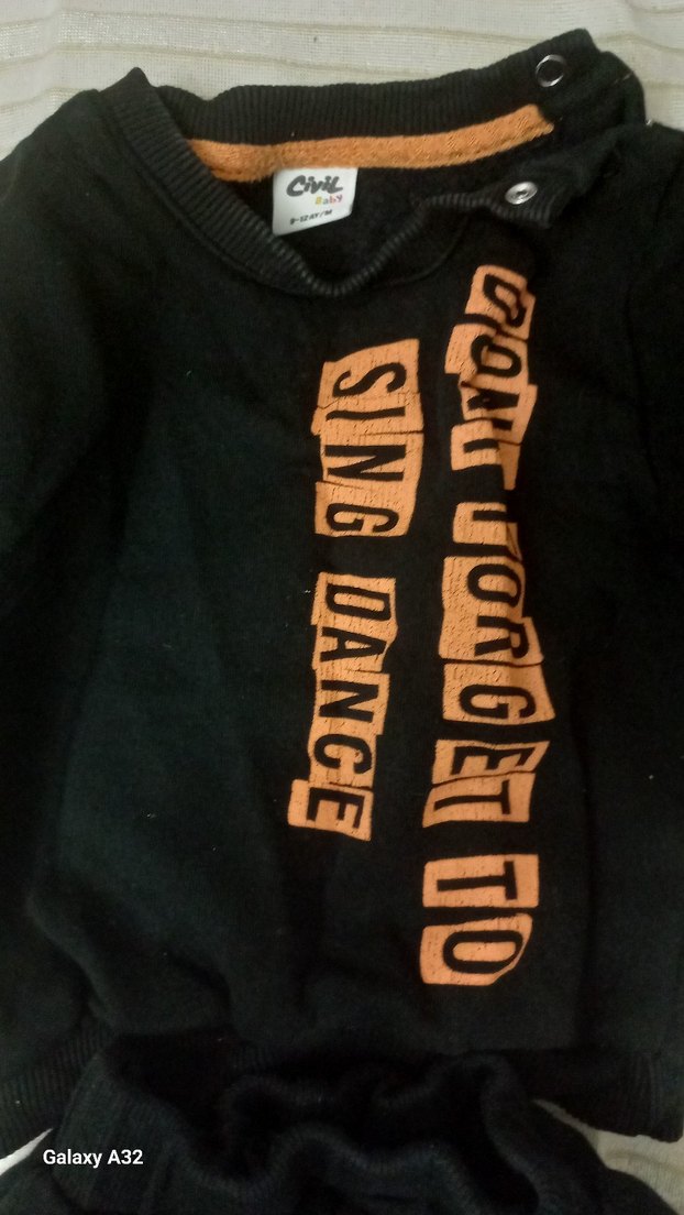 Erkek Siyah Baskılı Rahat Eşofman Takımı 9-12 ay - Görsel 2