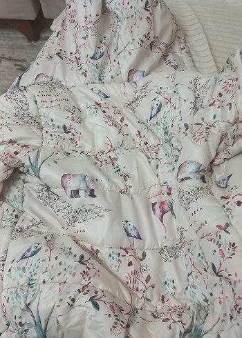 Beyaz Desenli Kız Çocuk Kürklü Mont(3-4) yas - Görsel 4