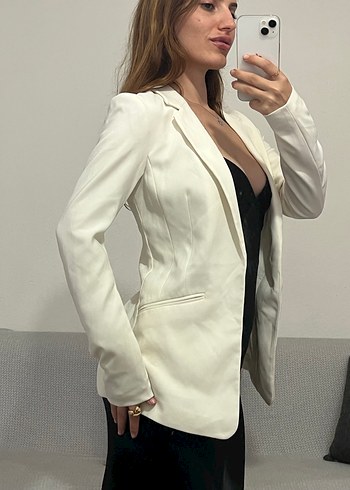 Düğmeli Beyaz Kadın Blazer Ceket