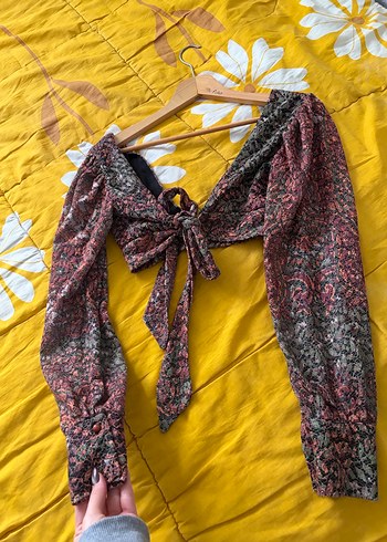 Dantel Detaylı Yılan Desenli V Yakalı Kadın Crop Top - Görsel 7