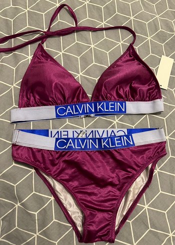 Calvin Klein l