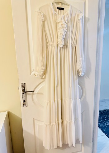 Tesettür beyaz elbise - Görsel 3