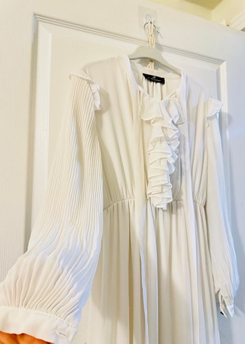 Tesettür beyaz elbise - Görsel 2