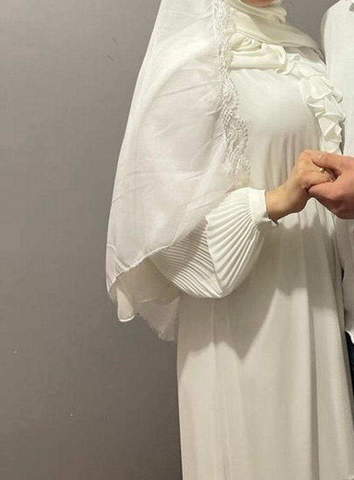 Tesettür beyaz elbise - Görsel 5