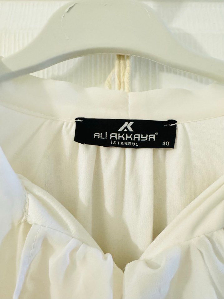 Tesettür beyaz elbise - Görsel 4