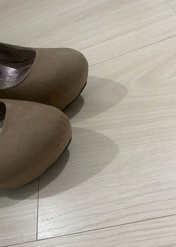 Vizon topuklu ayakkabı - Görsel 2