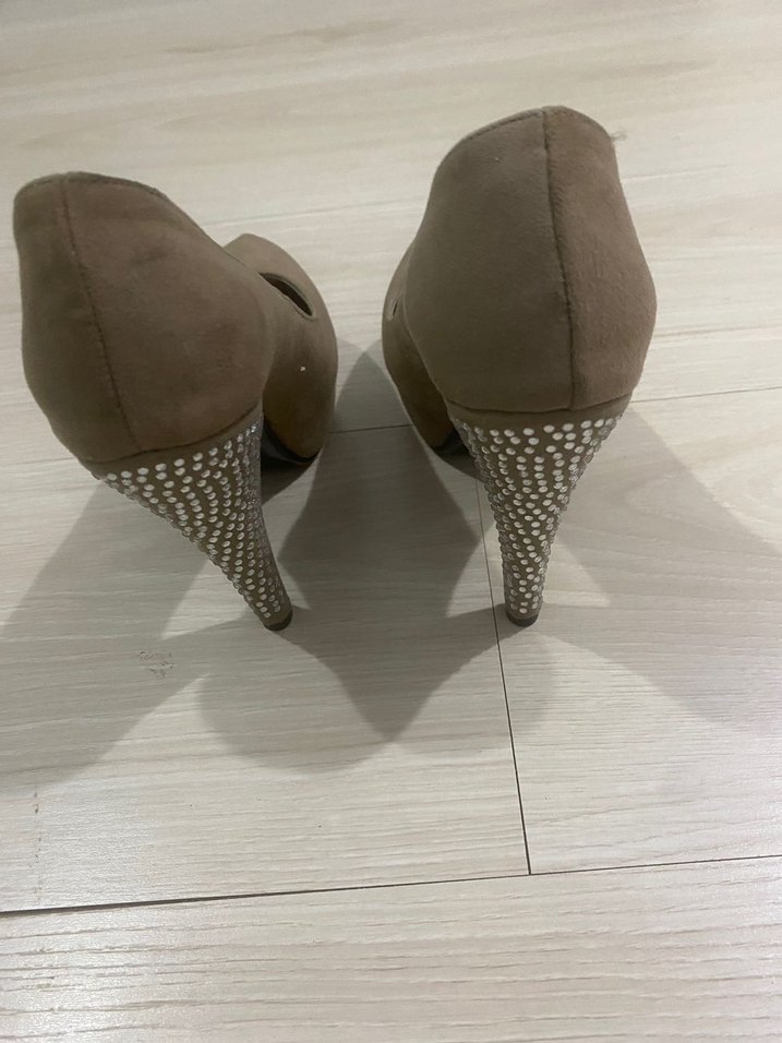 Vizon topuklu ayakkabı - Görsel 5