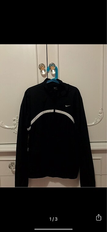 Nike Yağmurluk
