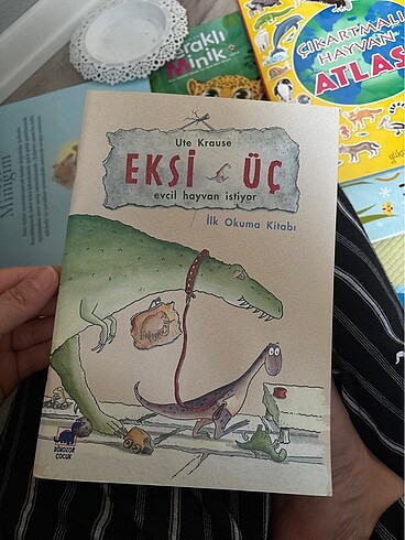 Eksi üç evcil hayvan istiyor