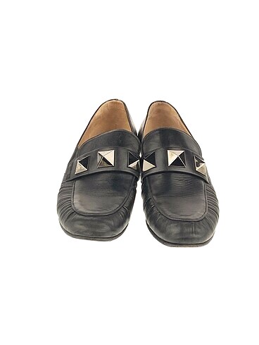 38 Beden Valentino Babet %70 İndirimli.