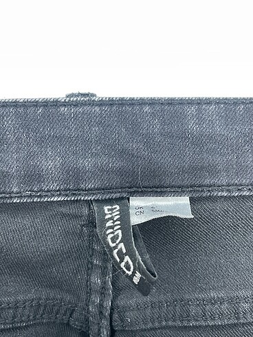 34 Beden siyah Renk H&M Jean / Kot %70 İndirimli.