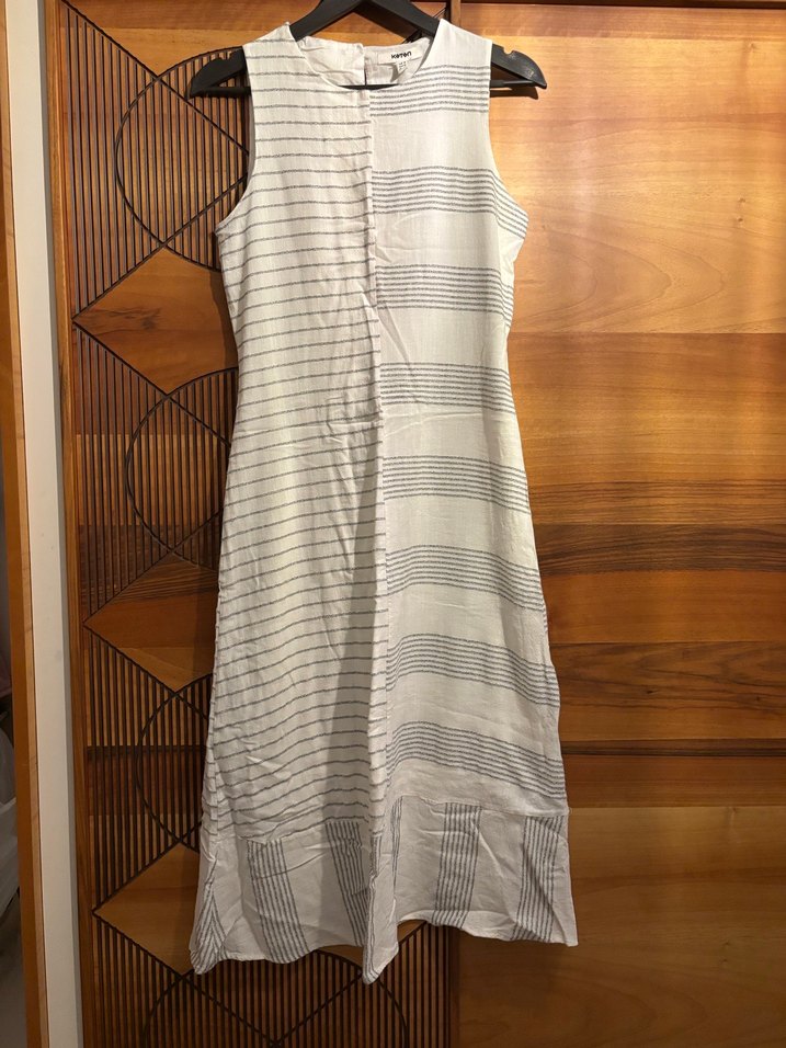 Koton Marka Gri Çizgili Uzun Elbise - Görsel 2