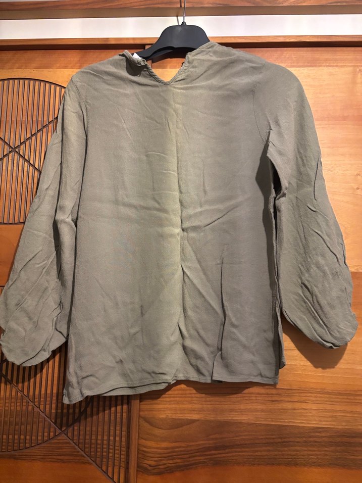 İpekyol kolları büzgülü kadın bluz - Görsel 2