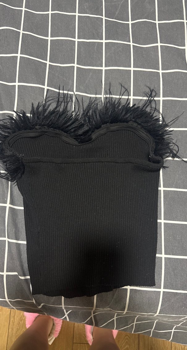 Siyah Kürklü Straplez Midi crop - Görsel 2