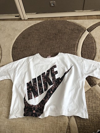 s Beden Nike beyaz tişört