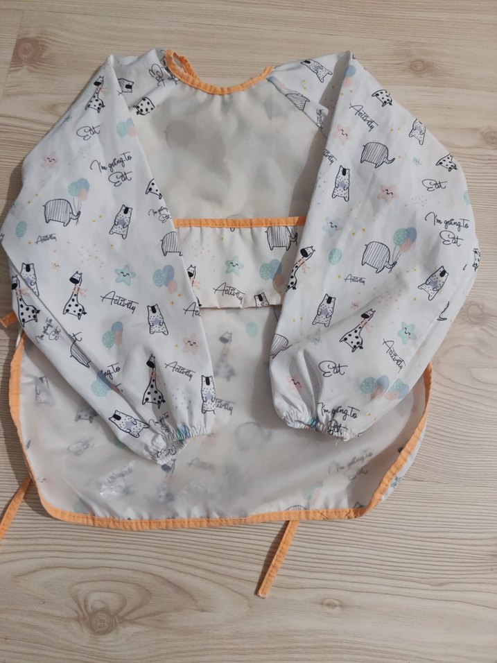 Baskılı Beyaz Gri Bebek Önlüğü - Görsel 5