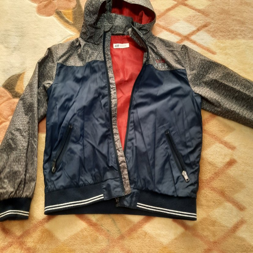 Gri Fermuarlı Erkek Çocuk Yağmurluk - Görsel 4