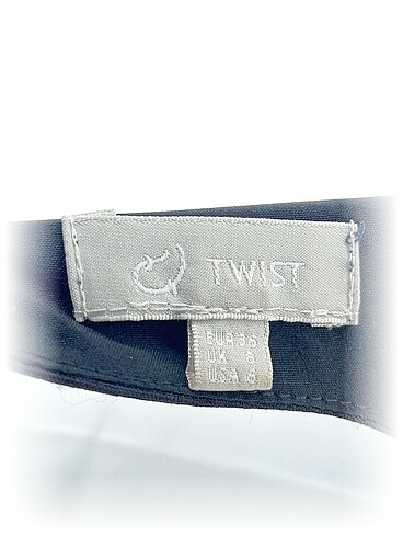 36 Beden Twist Kısa Elbise %70 İndirimli.