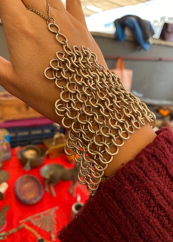 Zincir Detaylı Kadın El Zinciri - Görsel 2