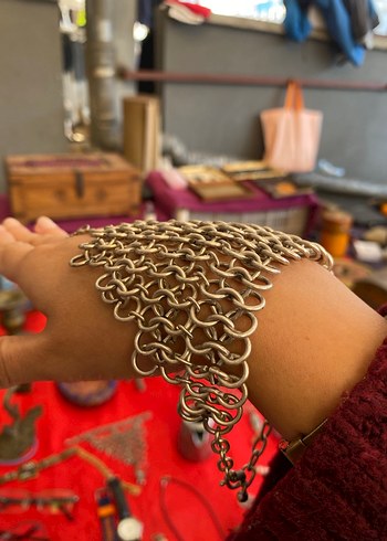 Zincir Detaylı Kadın El Zinciri - Görsel 3