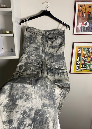 Kadın Gri Kamuflaj Desenli Denim Tulum - Görsel 3