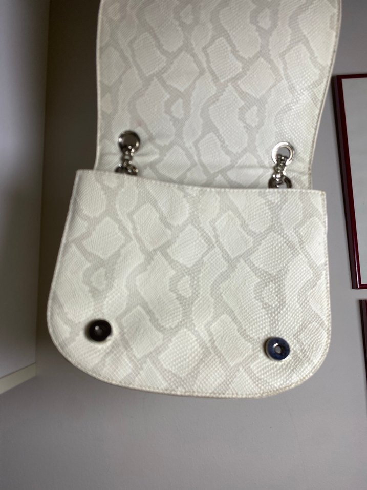 Zincir Askılı Hotiç Kol Çantası - Görsel 4