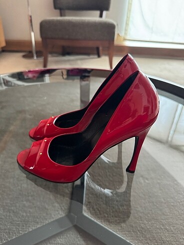Roger Vivier Roger Vivier ??