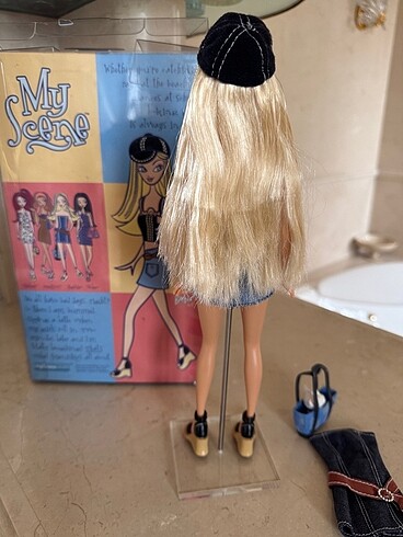 Beden Renk Barbie My Scene ????