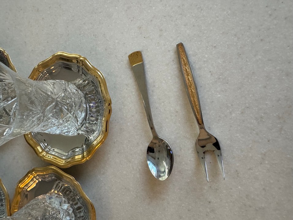 Jumbo Altın Kenarlı Kristal Çay Seti - Görsel 4