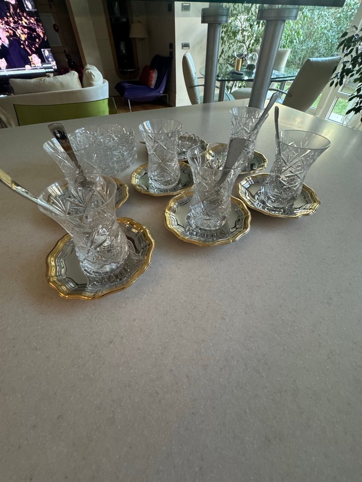 Jumbo Altın Kenarlı Kristal Çay Seti - Görsel 2