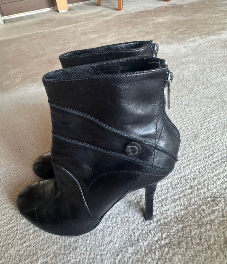 Kadın Siyah Deri Stiletto Topuklu Bot - Görsel 4