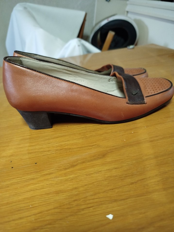 Kahverengi Kemerli Kadın Klasik Ayakkabı - Görsel 4