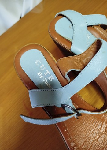 Dolgu Topuklu Kadın Sandalet - Görsel 3