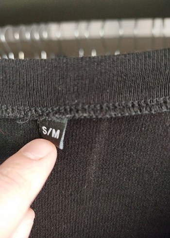 Yılan Desenli V Yaka Bluz - Görsel 2