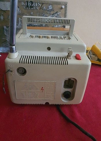 Sarı Retro Mini Televizyon Monitör - Görsel 5