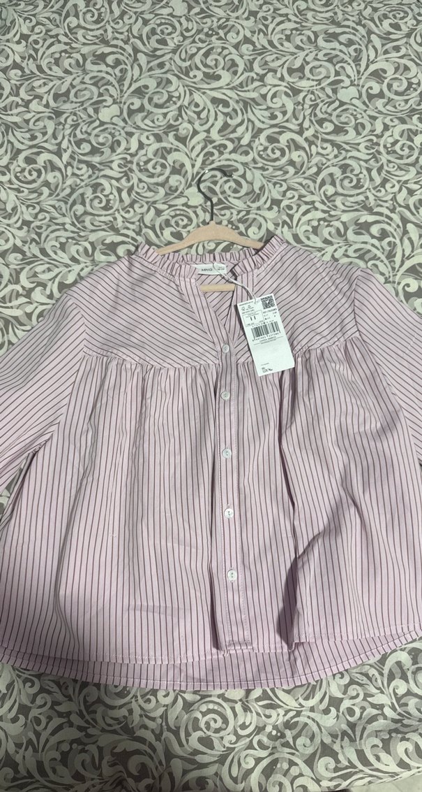 Pembe Çizgili Pamuklu V Yaka Gömlek - Görsel 2