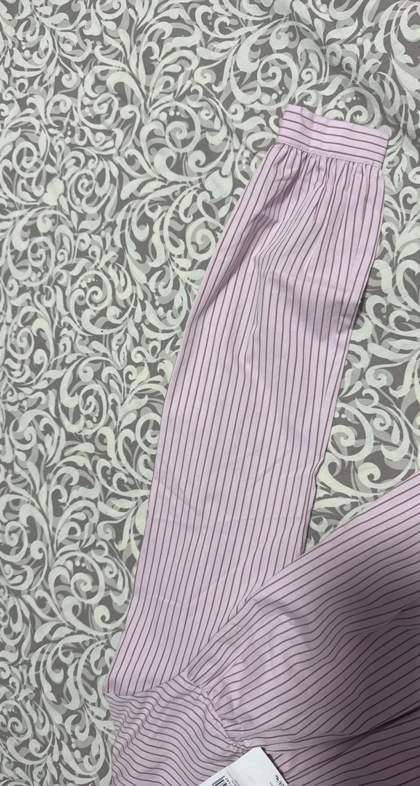 Pembe Çizgili Pamuklu V Yaka Gömlek - Görsel 3