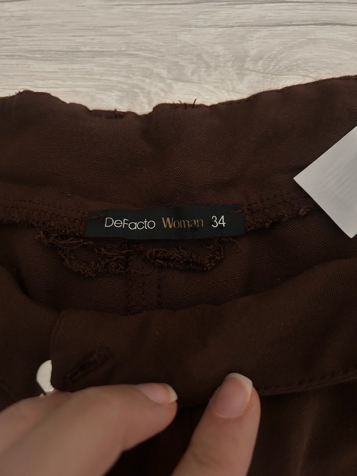 Kahverengi Beli Kemerli Yüksek Bel Mini Şort - Görsel 2