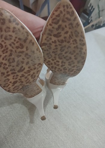 38 Beden Diger Beyaz Bağcıklı Stiletto Kadın Ayakkabı 38 numara